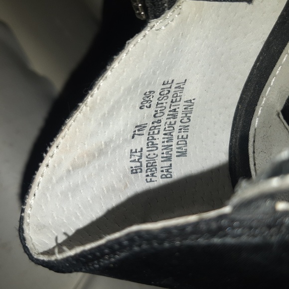 CHINESE Laundry shoes - Picture 11 of 11